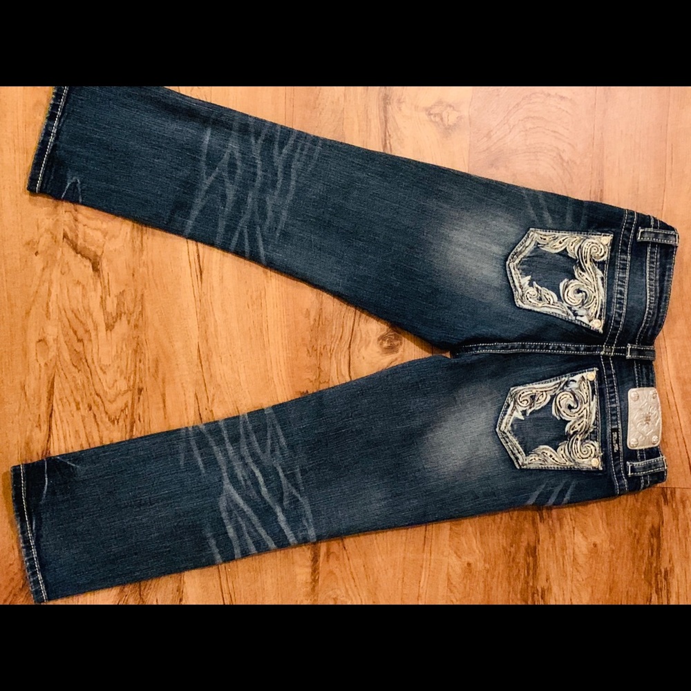 Miss me Boyfriend Capri Jeans Size 27